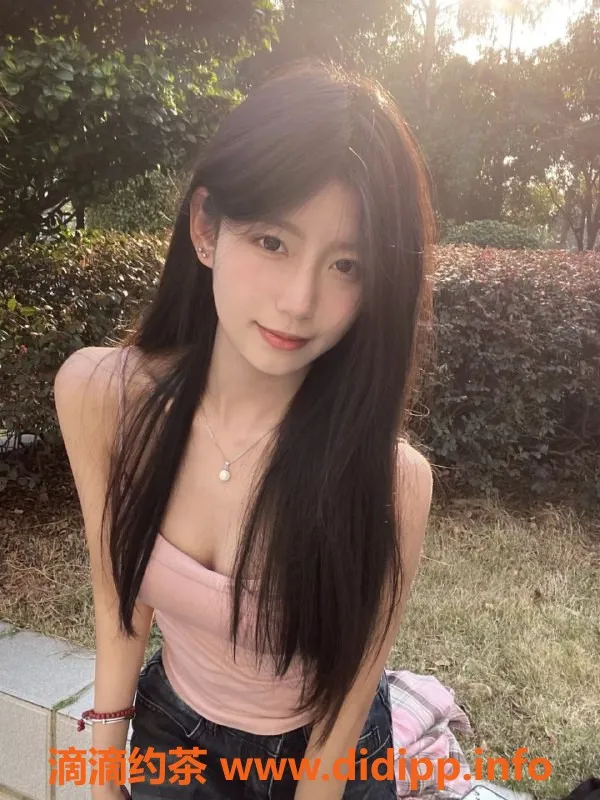 广州楼凤-广州白云区新人学妹雨嫣，身高166，茶水费600起