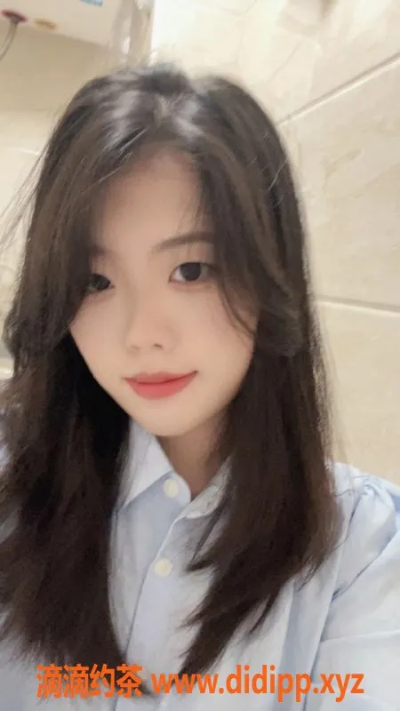 上海楼凤-嘉定区飞飞，1200元50分钟超值体验