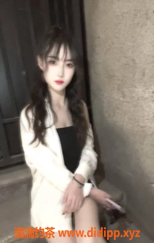 广州楼凤-金沙洲嫩妹可可，800P视频验证服务