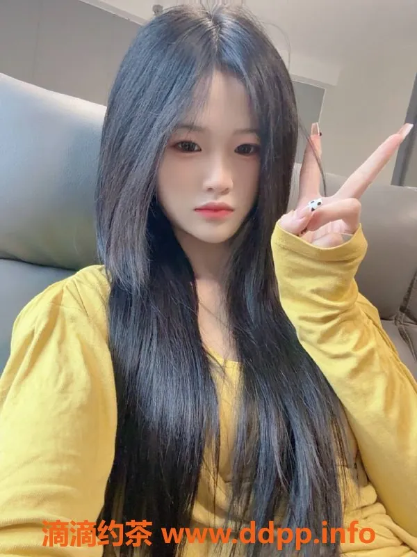 长沙楼凤-雨花区飘飘：160cm、45kg、18岁，超值600P服务