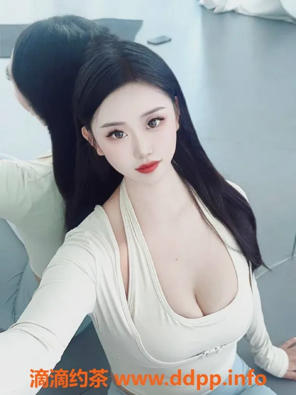 长沙楼凤资源信息,芙蓉区多米学生，85C胸围170cm身材，激情服务仅600p