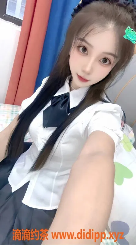 杭州楼凤资源信息,余杭区菲儿，巨乳嫩妹只需800元起