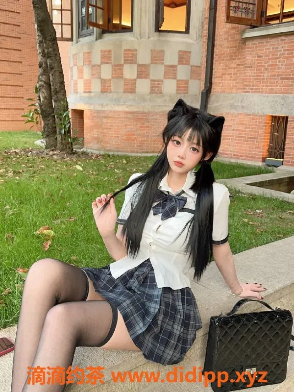 广州楼凤-越秀小豆芽，夜课嫩妹，13P等你来体验！