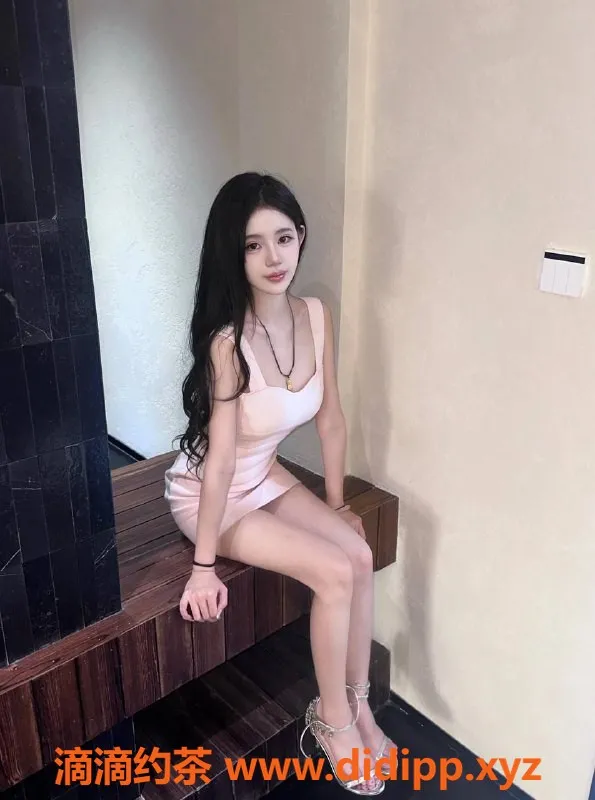 杭州楼凤-性感木子165cm，90斤，专属陪浴服务