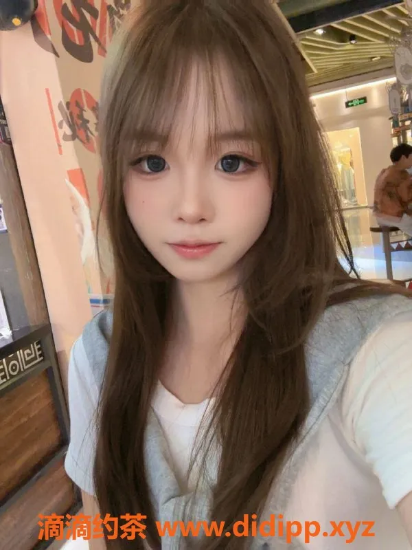 广州楼凤资源信息,广州天河小点点，900起，超赞服务！