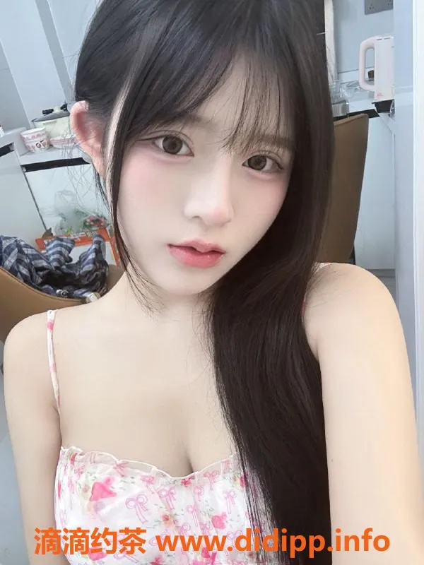 太原楼凤资源信息,迎泽御姐贝贝，22岁，身高167，D罩杯魅惑体验