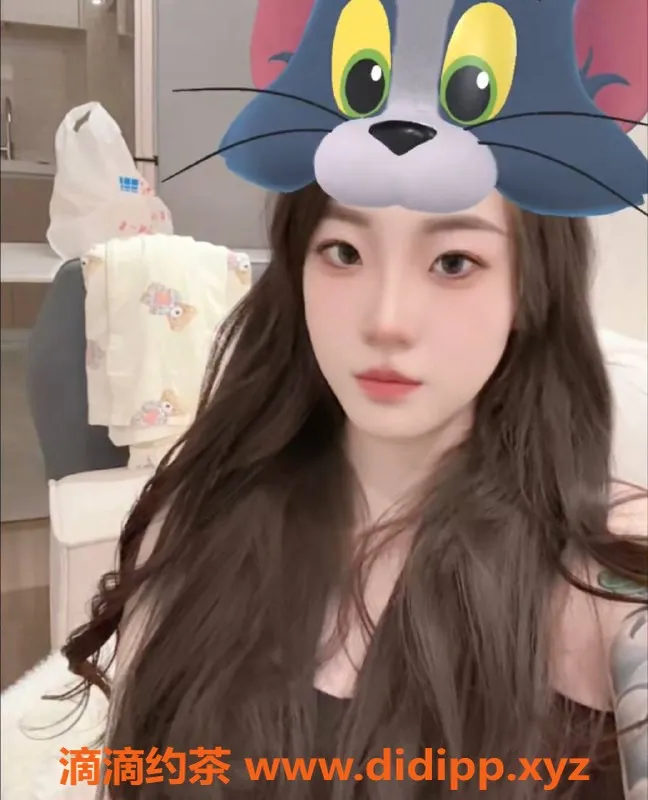 上海楼凤资源信息,长宁江晚，服务价1100p，1800pp