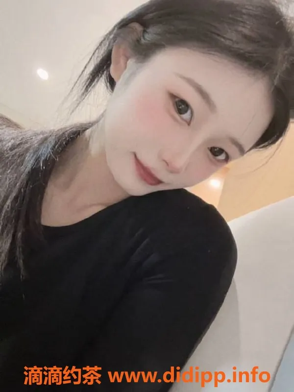 杭州楼凤资源信息,上城小小，800元嫩妹陪浴服务，69互舔