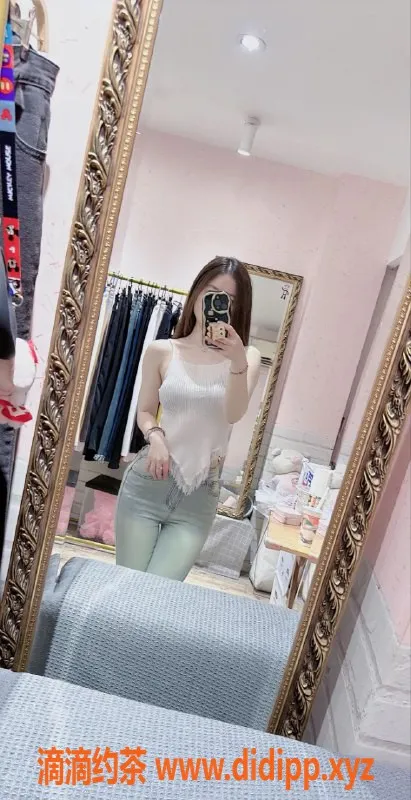 广州楼凤资源信息,白云梅花园小冉 25岁 167cm 34C茶水费450元起