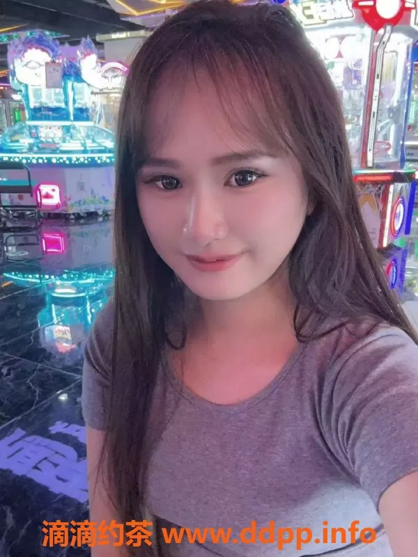 广州楼凤-黄埔小苹-25岁162cm诱惑，茶水费400起