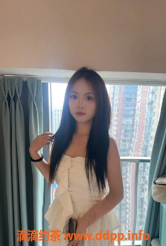 长沙楼凤-岳麓区小九，165cm, 18岁，600元起，服务丰富