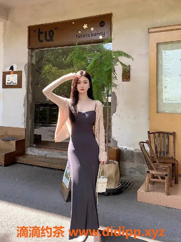 长沙楼凤资源信息,雨花区艾琳，175cm娇媚18岁，600起送服务