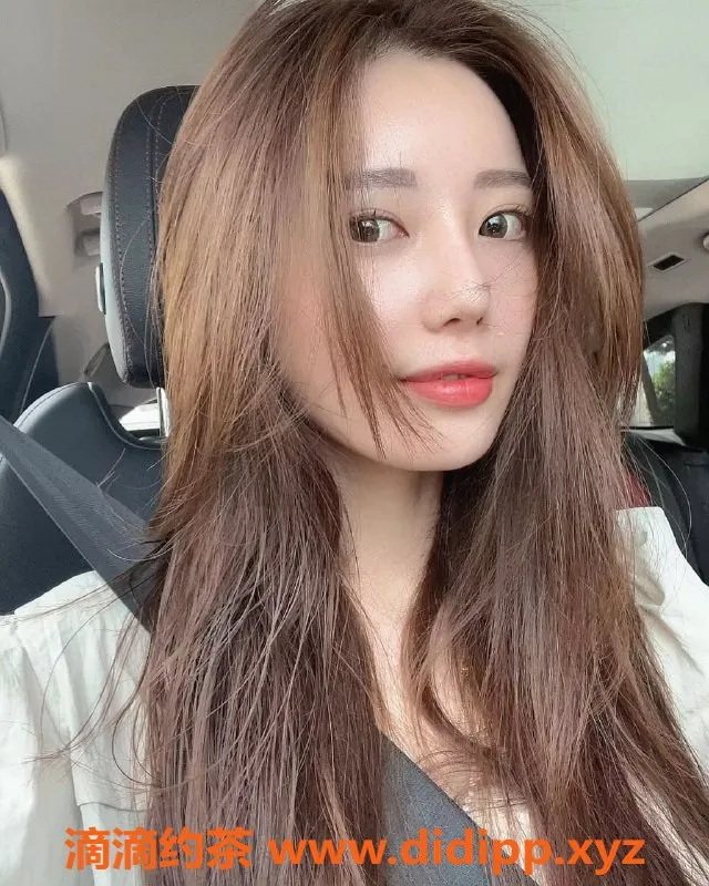 广州楼凤-天河妮儿瑜伽教练，私教课费1500起