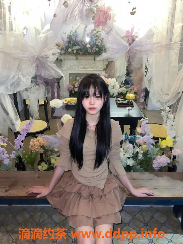 东莞楼凤资源信息,常平莓莓，性价比高，700起！