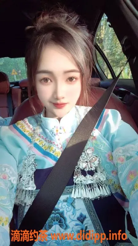 南京楼凤-江宁小婷婷 23岁身高162cm 只需600p畅享服务