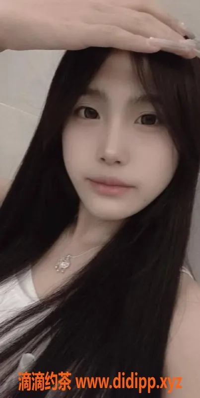 成都楼凤资源信息,成华区19岁173大长腿文文，女友感服务不容错过！