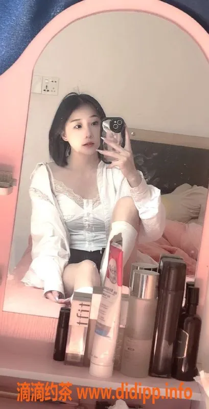 广州楼凤资源信息,白云小雪，视频验证，600元一次服务