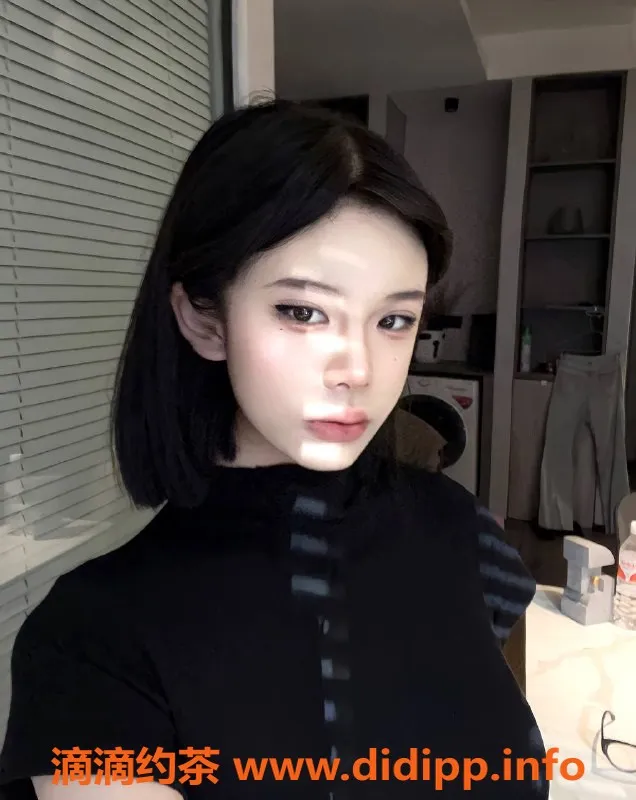 杭州楼凤资源信息,上城御姐Perla，巨乳诱惑等你来体验