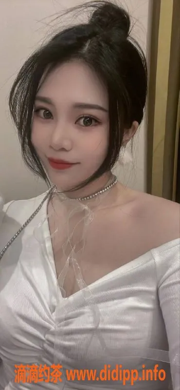 广州楼凤-白云御姐依依，700元私密约会体验