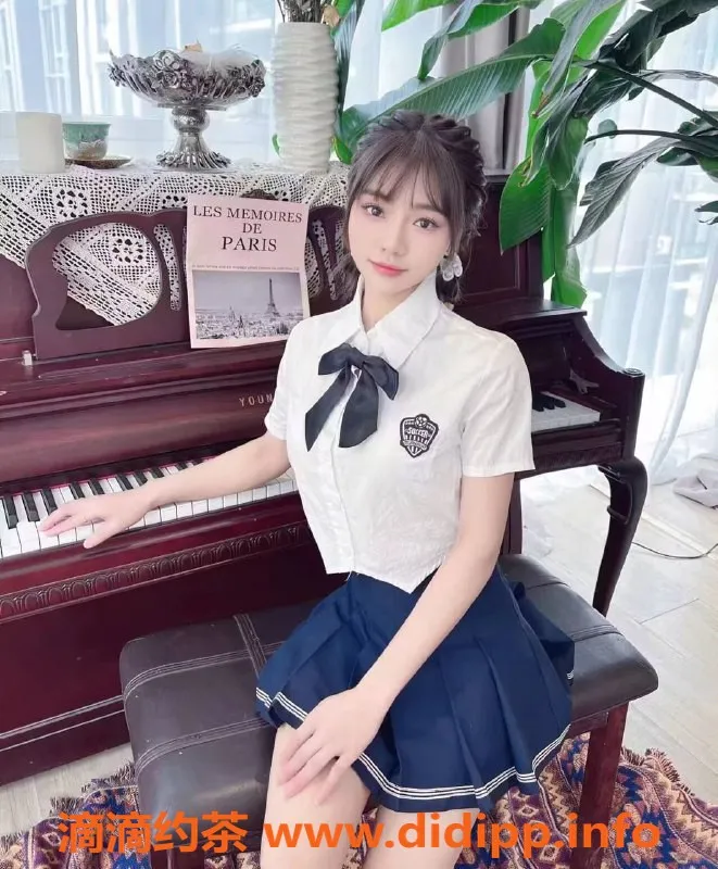 北京楼凤-朝阳小萝莉，24岁156cm，特价服务500起