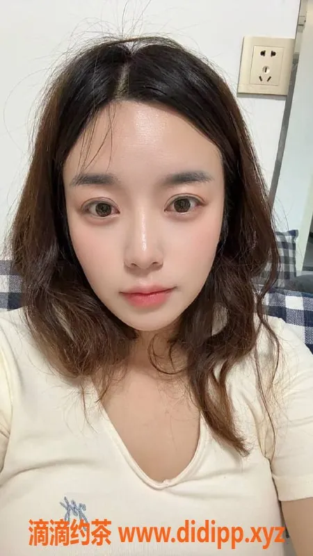 西安楼凤-西安小白，大明宫西，课费400/p，700/pp