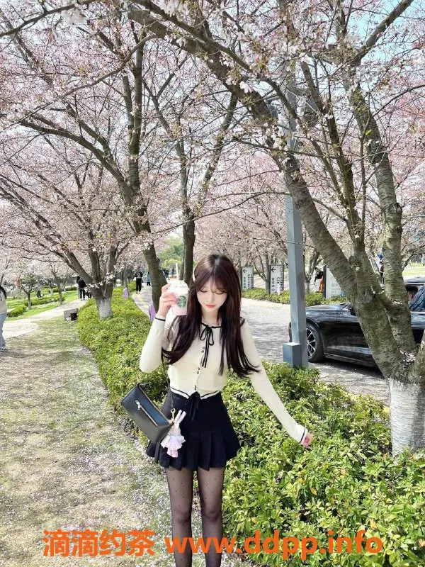 上海外围-静安大圈3K福利拍卖活动，最低出价400分