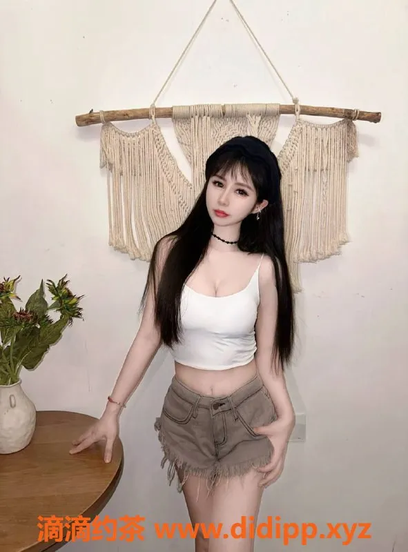 广州楼凤-天河贝拉拉，600p私密体验等你来！