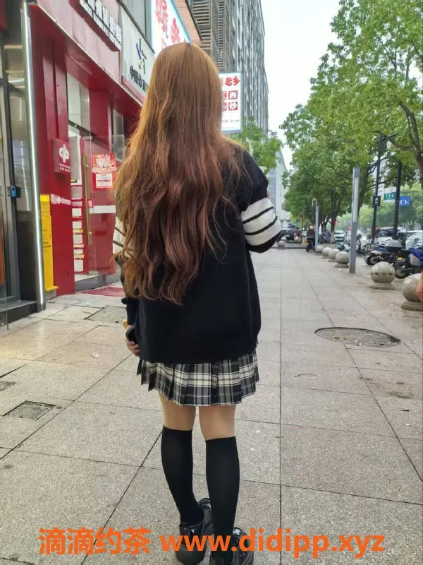 杭州楼凤资源信息,余杭琳琳，月费800，服务满分！