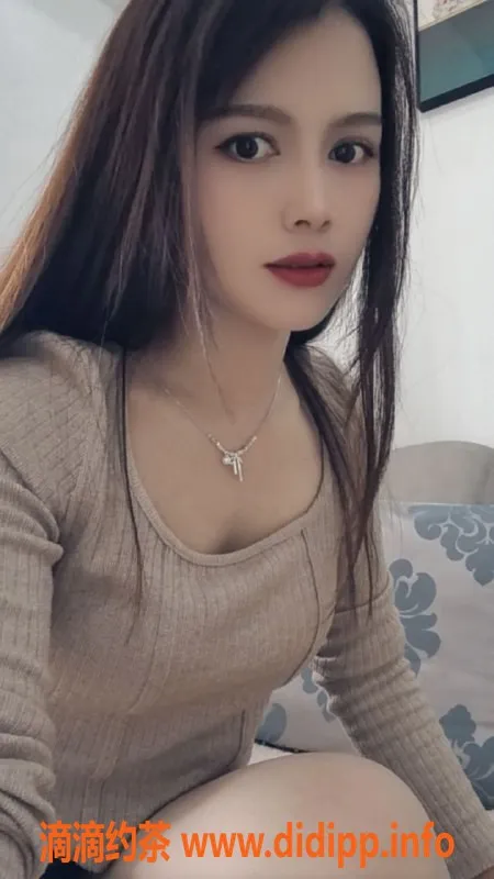 长沙楼凤资源信息,岳麓区玫瑰，500元起无套服务体验