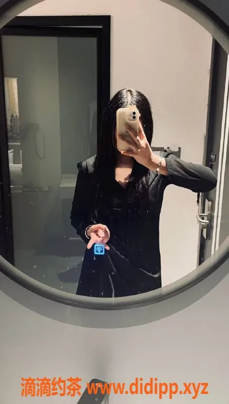 郑州楼凤-郑州布丁，19岁163cm好身材，6元起服务