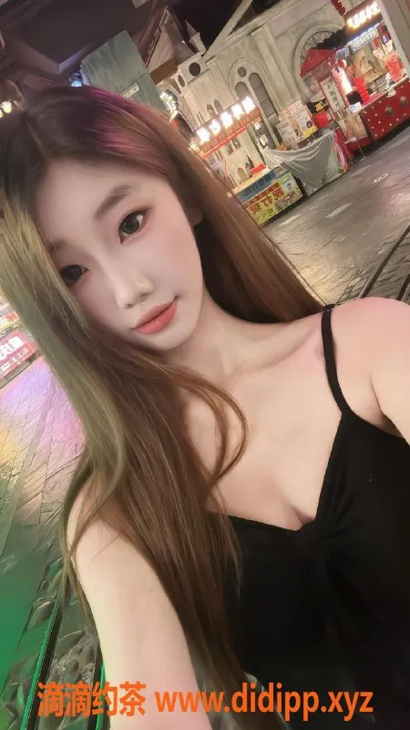 广州楼凤-广州天河涵璇，蛇吻服务800起