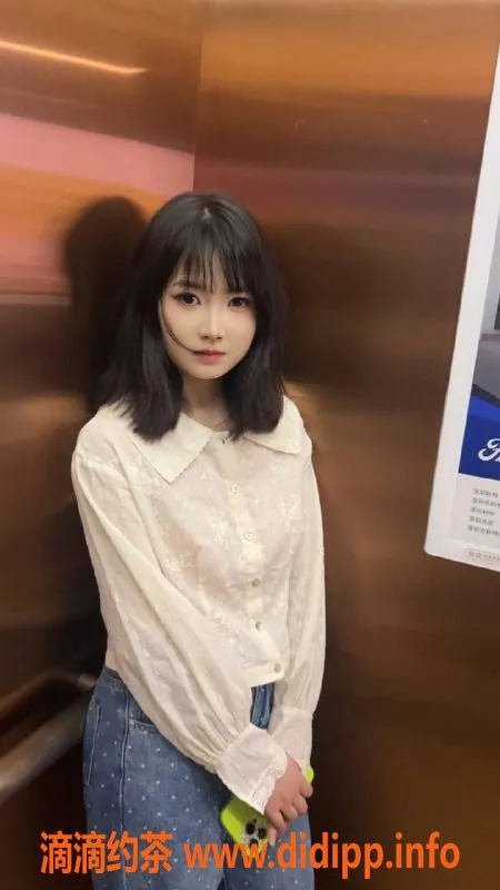 深圳楼凤资源信息,南山小琴：1200元，舌吻与全身漫游的嫩妹体验