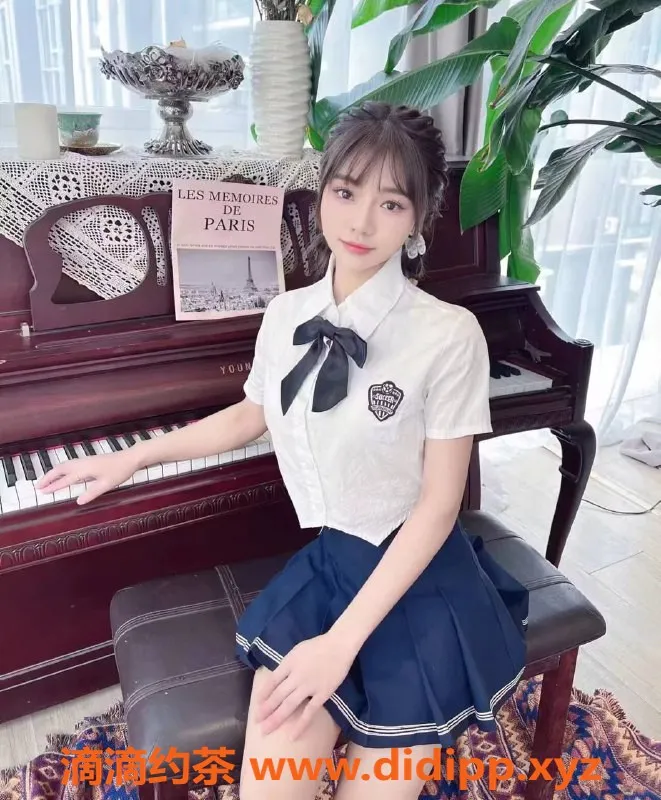 北京楼凤-朝阳小萝莉，156cm，88斤，口活超细致！