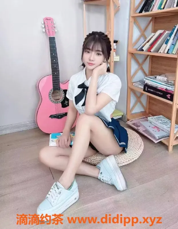 北京楼凤-朝阳小萝莉，156cm，88斤，口活超细致！