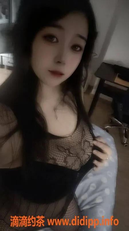 沈阳楼凤-沈阳西柚，身材火辣的美丽妹子