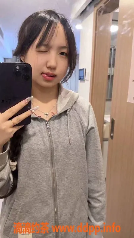 杭州楼凤-拱墅区小七：年轻可爱，体验激情服务仅需800元