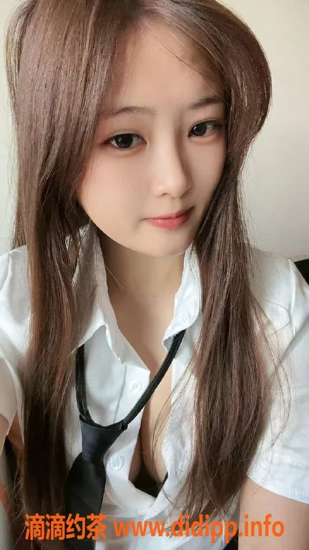 佛山楼凤-佛山周周，500-1000元优质服务，私聊可约