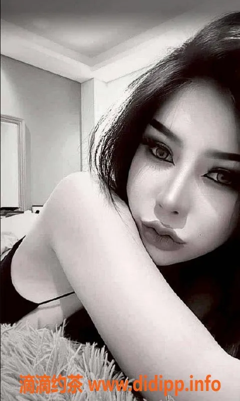 杭州上门服务-拱墅丹麦E杯美女24岁，身高163cm主动热情