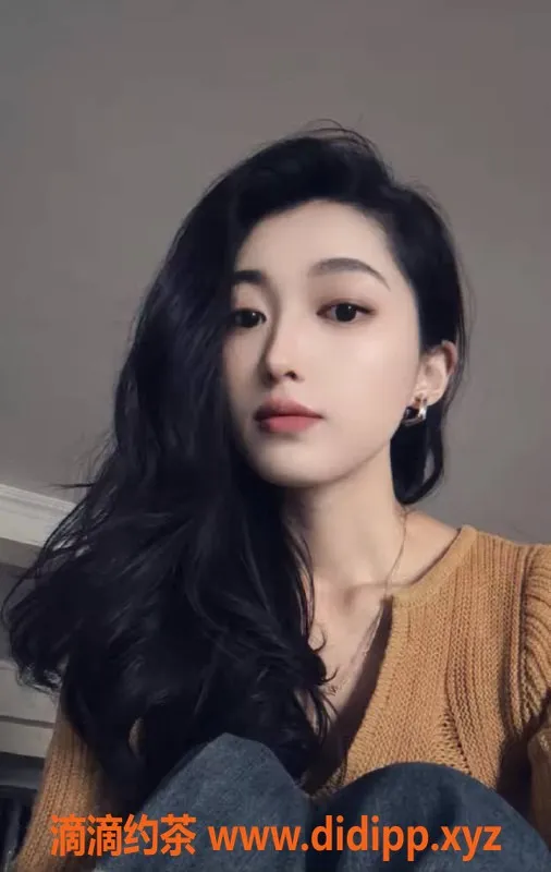 成都楼凤-武侯大道多多，25岁大长腿娇妹，服务超赞！