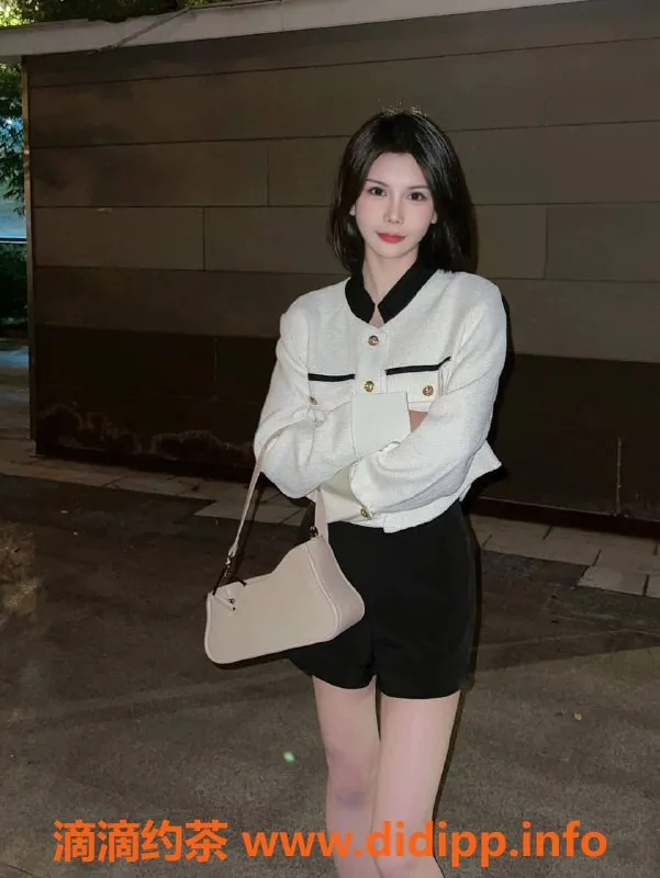 广州楼凤-天河御姐漫漫，700元约体验服务