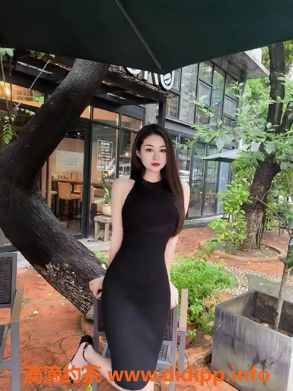 广州楼凤-海珠大幂，800元体验魅力御姐服务