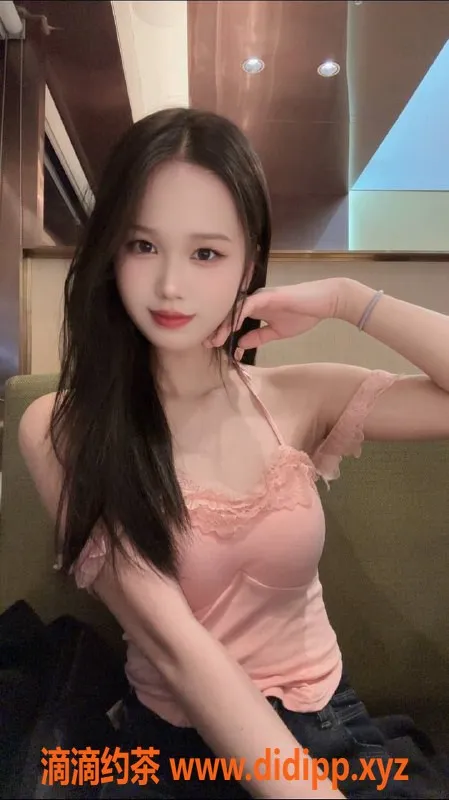 成都楼凤-成华区嫩妹服务，160cm A+胸，超贴心体验