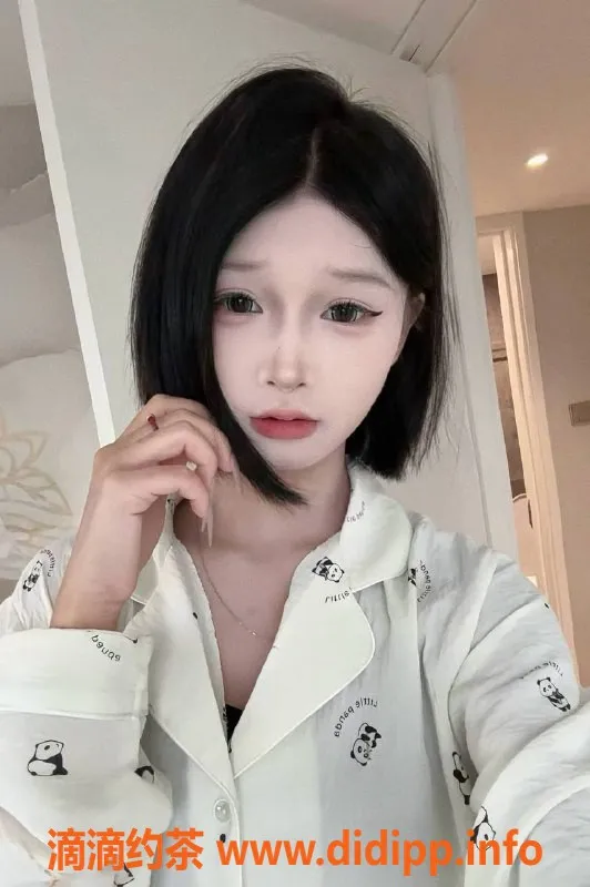 长沙楼凤资源信息,开福区19岁欣欣，166cm高44kg，激情服务体验