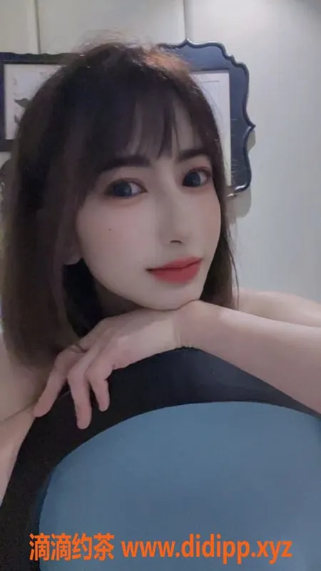 南昌楼凤-高新小爱，27岁混血御姐，身高167cm，水费600起