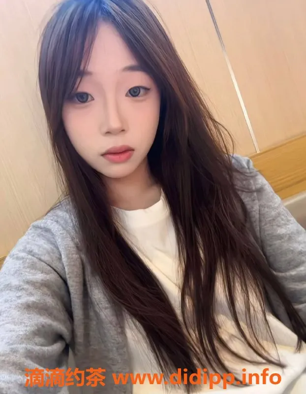 广州楼凤资源信息,天河小洁，嫩妹陪伴，600元享服务