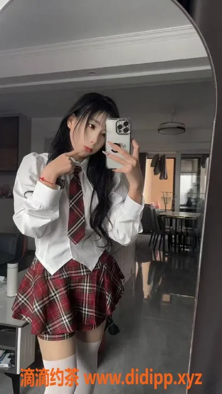 长沙楼凤资源信息,长沙小羊 158cm 18岁 无套口服务 700P起