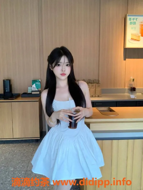 北京楼凤-朝阳高碑店小夕，1500元学生兼职