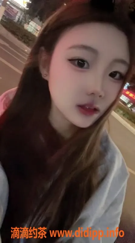 长沙楼凤-雨花区羊个羊18岁，身高163，甜美服务600p起