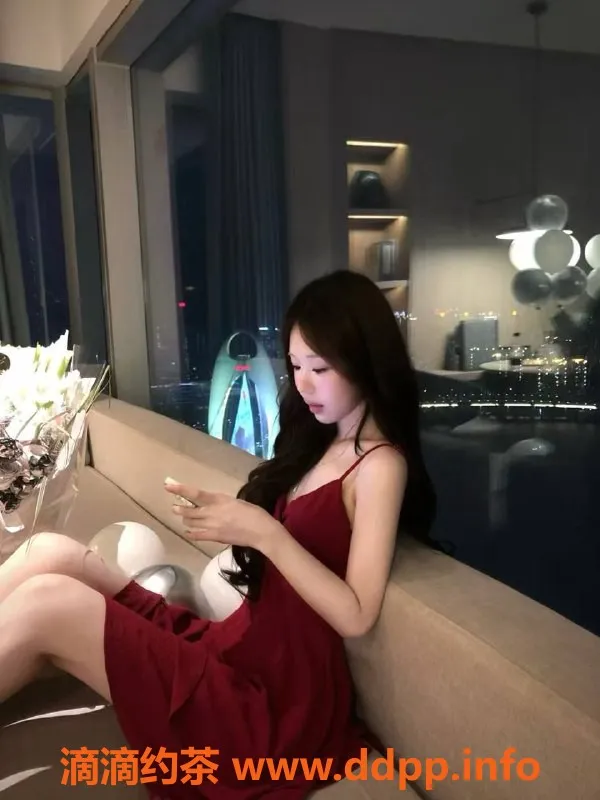 广州楼凤资源信息,广外大三小晴天，19岁，165cm，44斤，纯系天花板