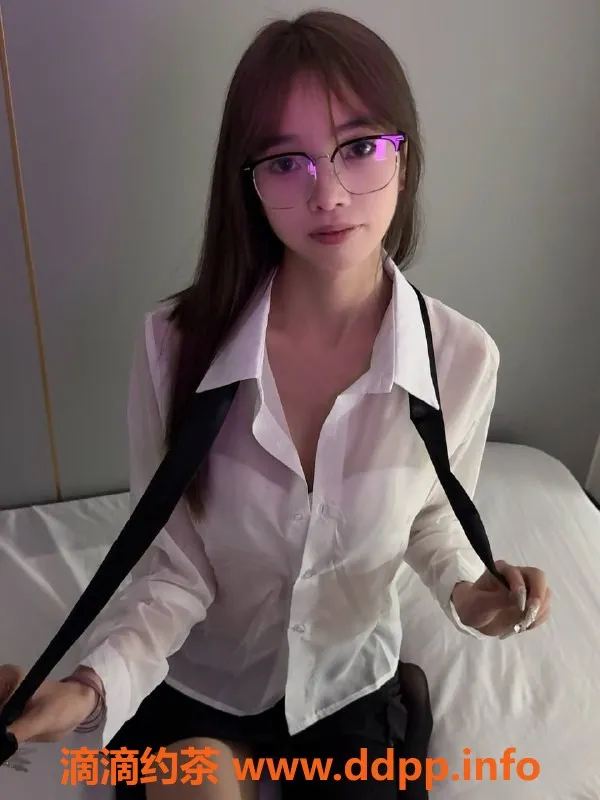 广州楼凤-天河瑶瑶，课费800p，服务超赞